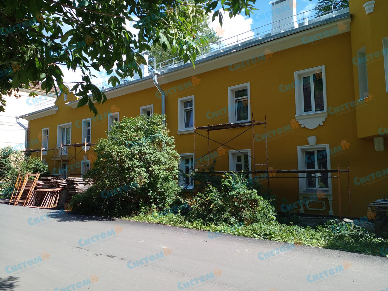 Фасадные украшения для реставрации жилого дома